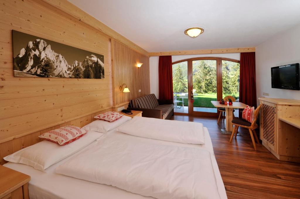 Hotel Digon Ορτιζέι Δωμάτιο φωτογραφία
