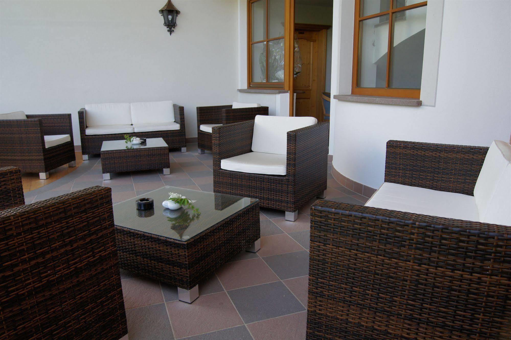 Hotel Digon Ορτιζέι Εξωτερικό φωτογραφία
